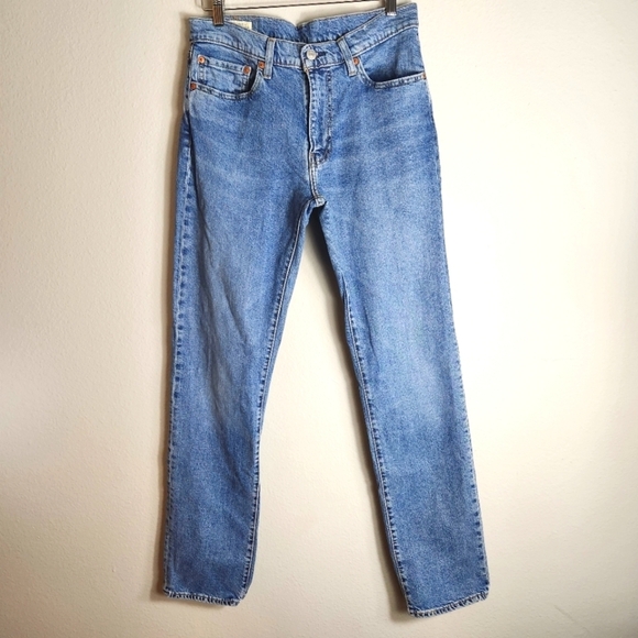 Levis Premium Mens 514 Straight Fit Medium Wash Jeans-Size 32x34 - Picture 1 of 14